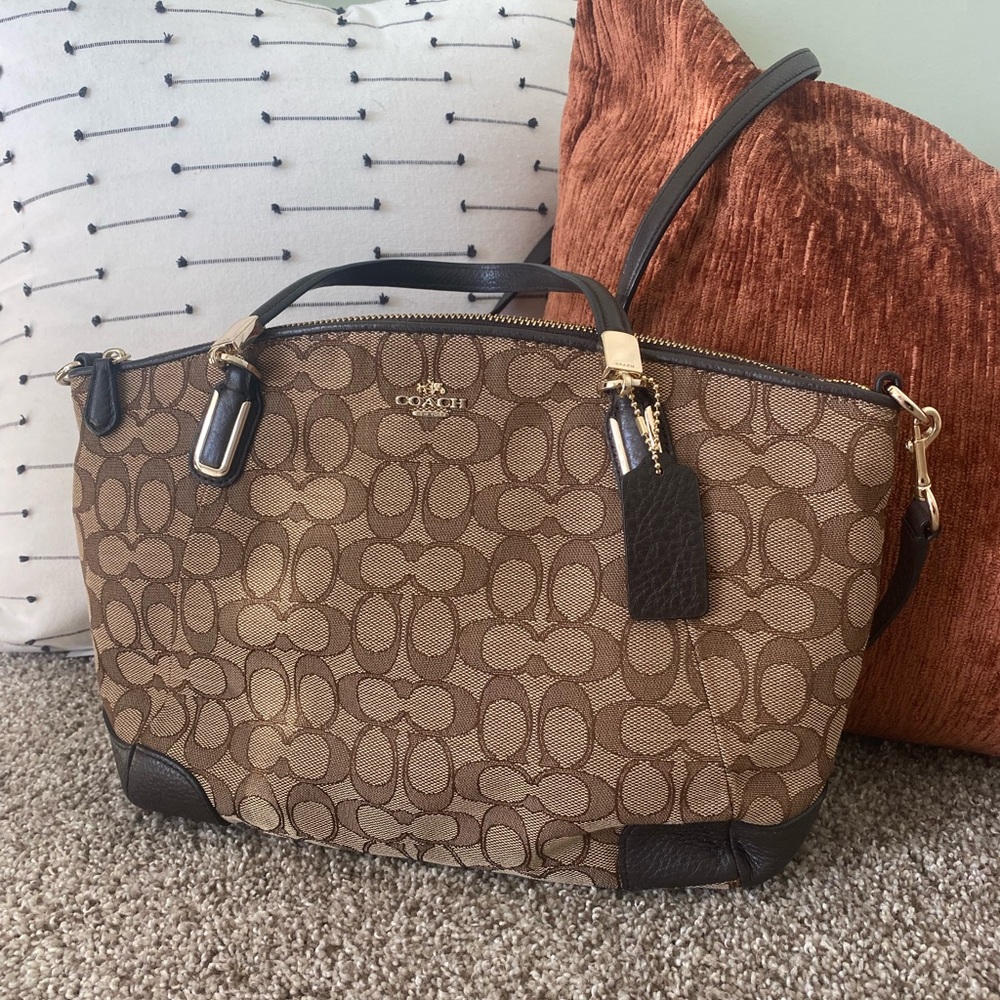 EUC Coach Crossbody, Signature Brown